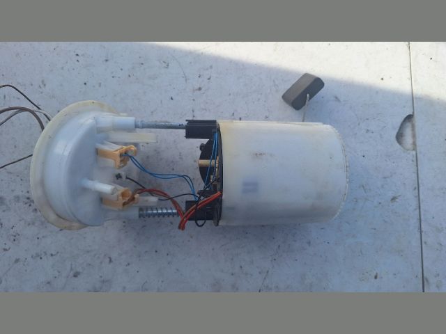 bontott BMW 1 Üzemanyag Szivattyú