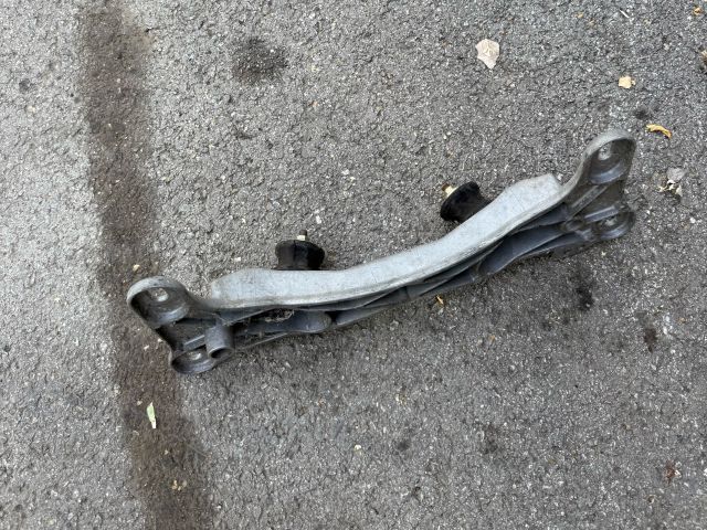 bontott BMW 1 Váltó Tartó Bak (Pozíciófüggetlen)