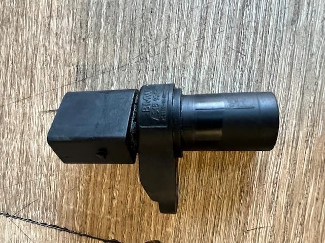 bontott BMW 1 Vezérműtengely Fordulatszám Jeladó