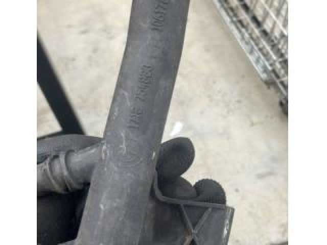 bontott BMW 1 Vízcső