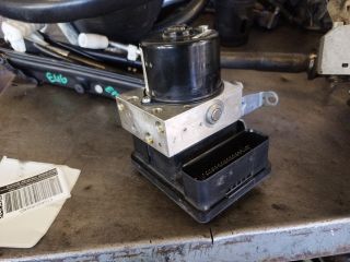 bontott BMW 1 ABS Kocka