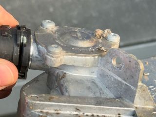 bontott BMW 1 Automata Váltó Olajhűtő