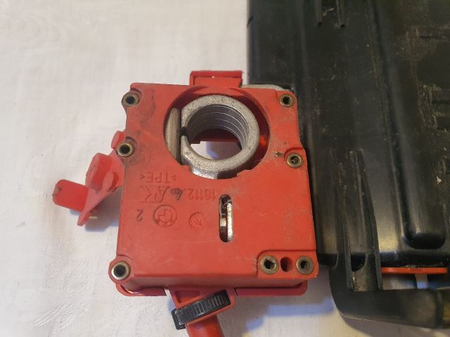 bontott BMW 1 Biztosítéktábla Motortér