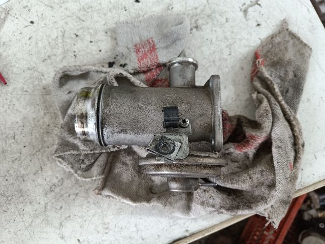 bontott BMW 1 EGR / AGR Vákum Szelep