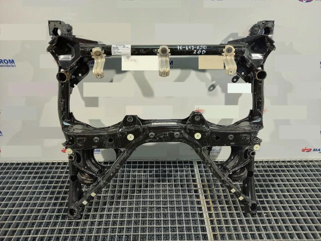 bontott BMW 1 Első Bölcső