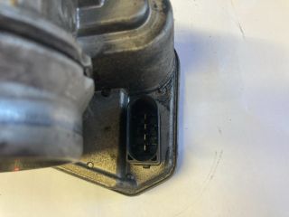 bontott BMW 1 Fojtószelep (Elektromos)