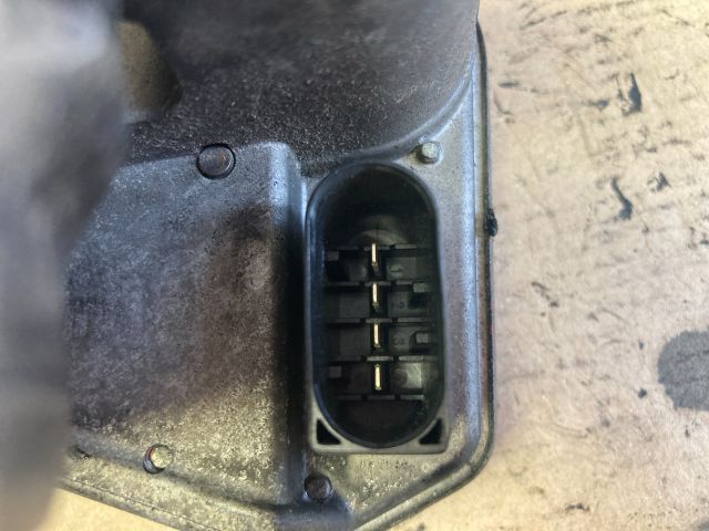 bontott BMW 1 Fojtószelep (Elektromos)