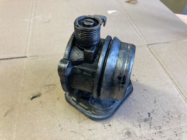 bontott BMW 1 Fojtószelep (Elektromos)