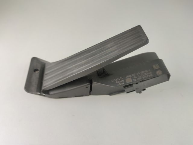 bontott BMW 1 Gázpedál (Elektromos)