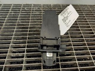 bontott BMW 1 Gyújtáskapcsoló