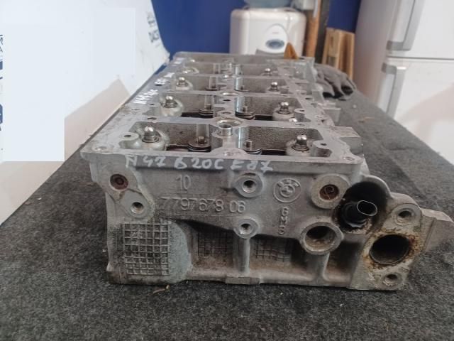 bontott BMW 1 Hengerfej