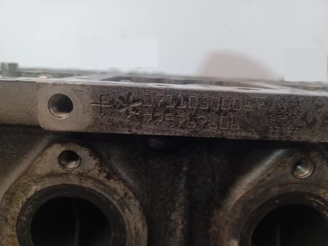 bontott BMW 1 Hengerfej