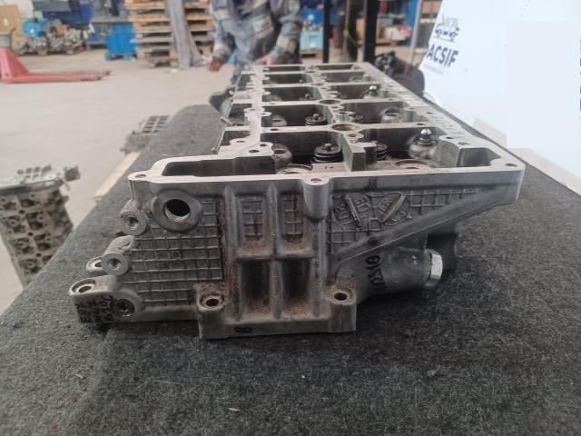 bontott BMW 1 Hengerfej