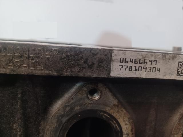 bontott BMW 1 Hengerfej