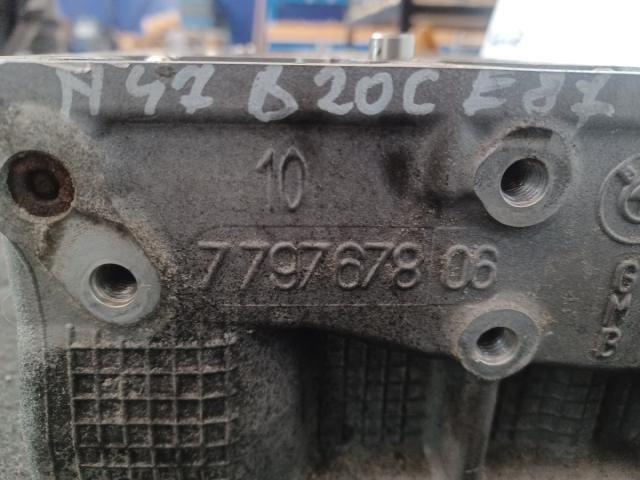 bontott BMW 1 Hengerfej