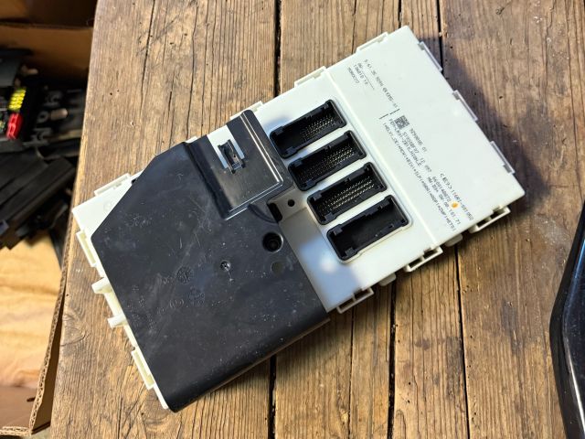 bontott BMW 1 Immobilizer Elektronika