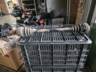 bontott BMW 1 Jobb Féltengely