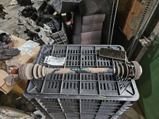 bontott BMW 1 Jobb Féltengely