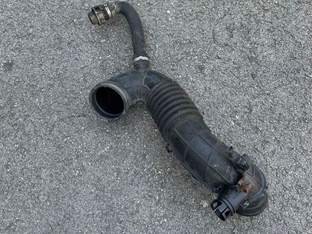 bontott BMW 1 Légbeömlő Cső