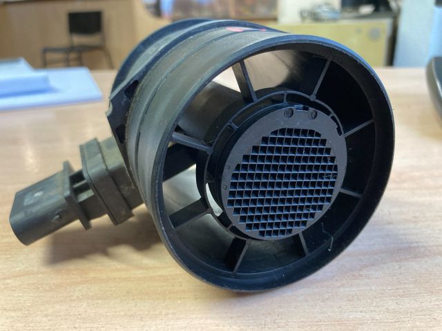 bontott BMW 1 Légtömegmérő