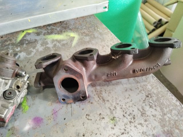 bontott BMW 1 Leömlő (Soros)