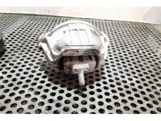 bontott BMW 1 Motor Tartó Bak Bal