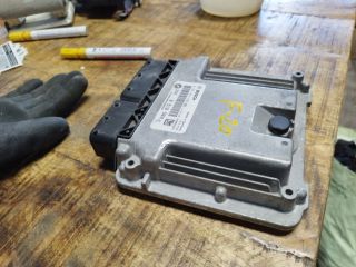 bontott BMW 1 Motorvezérlő