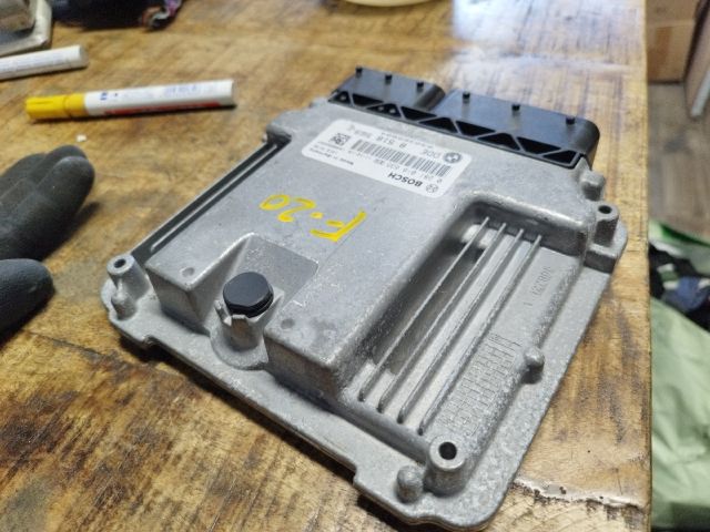 bontott BMW 1 Motorvezérlő