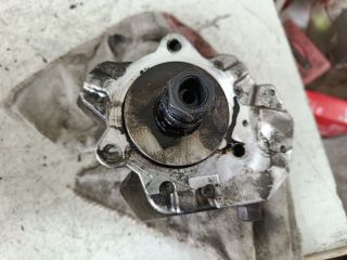 bontott BMW 1 Nagynyomású Szivattyú