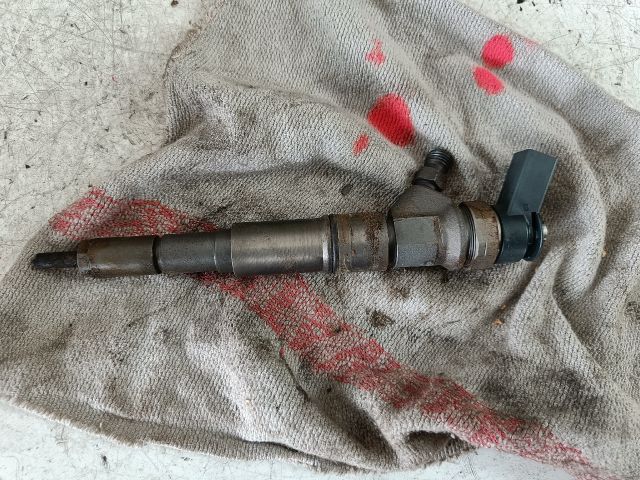 bontott BMW 1 Porlasztó (1 db)