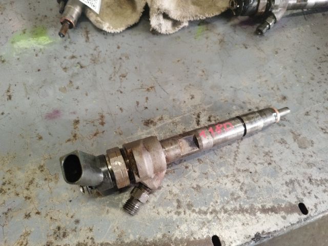 bontott BMW 1 Porlasztó (1 db)