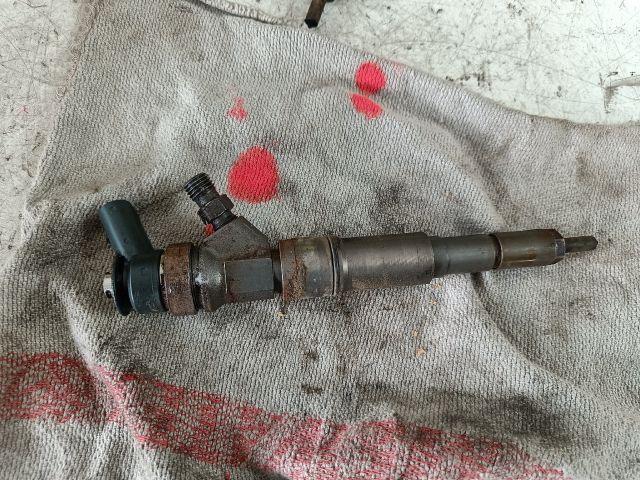 bontott BMW 1 Porlasztó (1 db)