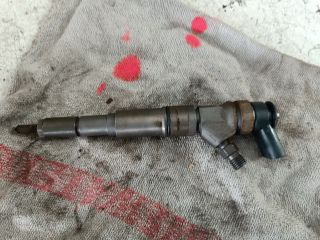 bontott BMW 1 Porlasztó (1 db)