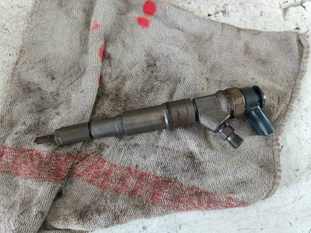 bontott BMW 1 Porlasztó (1 db)