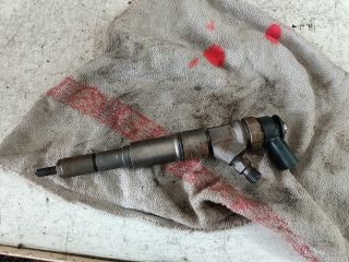 bontott BMW 1 Porlasztó (1 db)