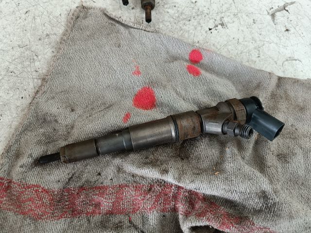 bontott BMW 1 Porlasztó (1 db)