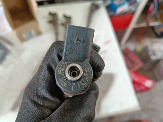 bontott BMW 1 Porlasztó (1 db)