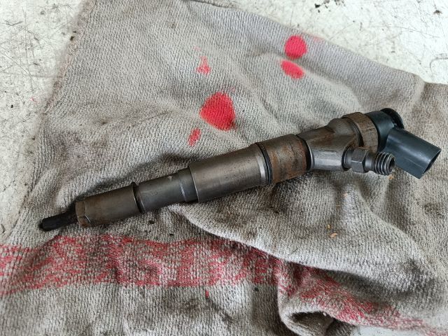 bontott BMW 1 Porlasztó (1 db)