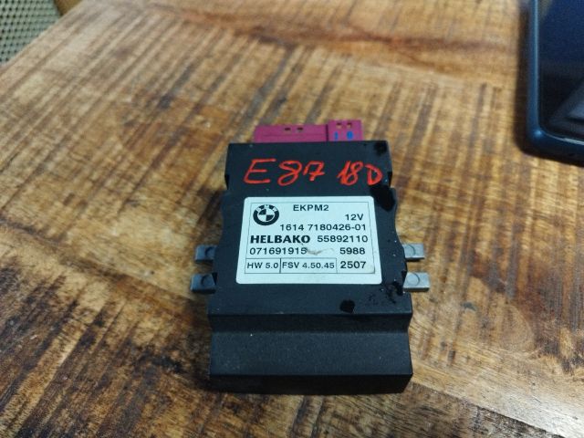 bontott BMW 1 Üzemanyag Szivattyú Relé