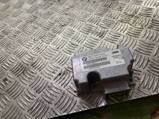 bontott BMW 1 Üzemanyag Szivattyú Relé