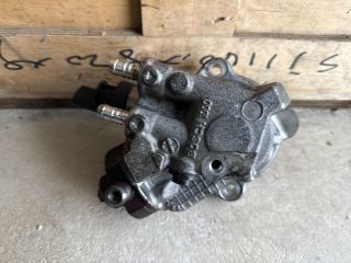 bontott BMW 1 Üzemanyag Szivattyú