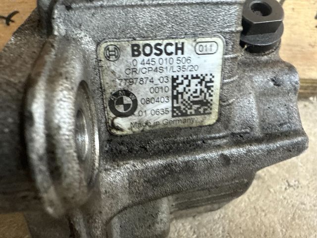 bontott BMW 1 Üzemanyag Szivattyú