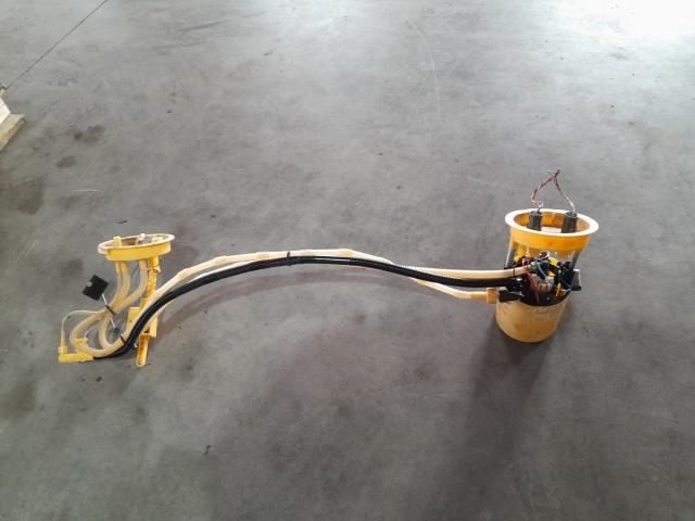 bontott BMW 1 Üzemanyag Szivattyú