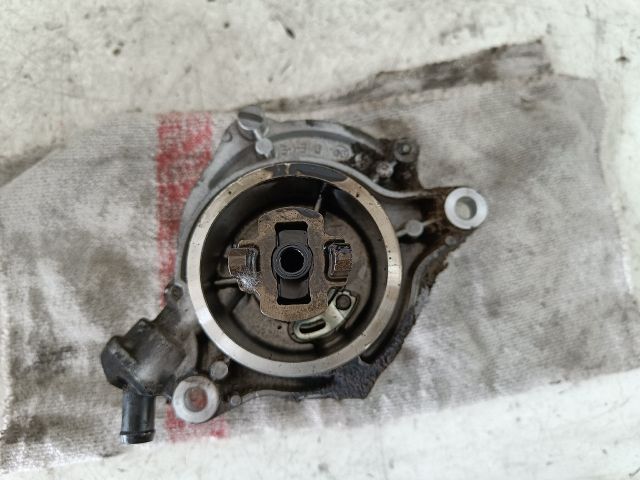 bontott BMW 1 Vákumpumpa