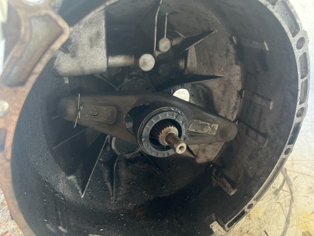 bontott BMW 1 Váltó (Mechanikus)