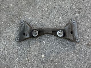 bontott BMW 1 Váltó Tartó Bak (Pozíciófüggetlen)