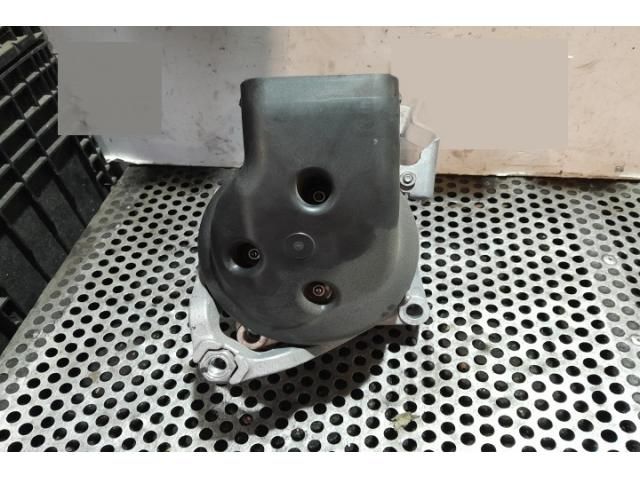 bontott BMW 1 Generátor