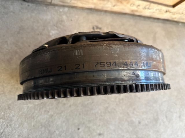 bontott BMW 1 Kuplung Szett Lendkerékkel