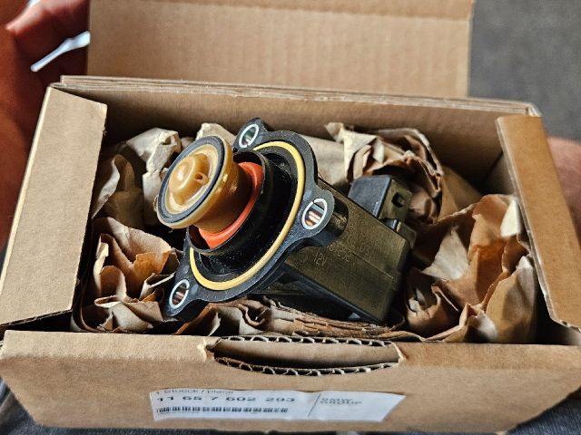 bontott BMW 1 Lefújószelep