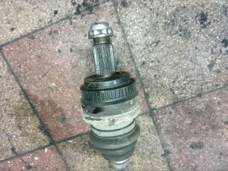 bontott BMW 1 Bal hátsó Féltengely